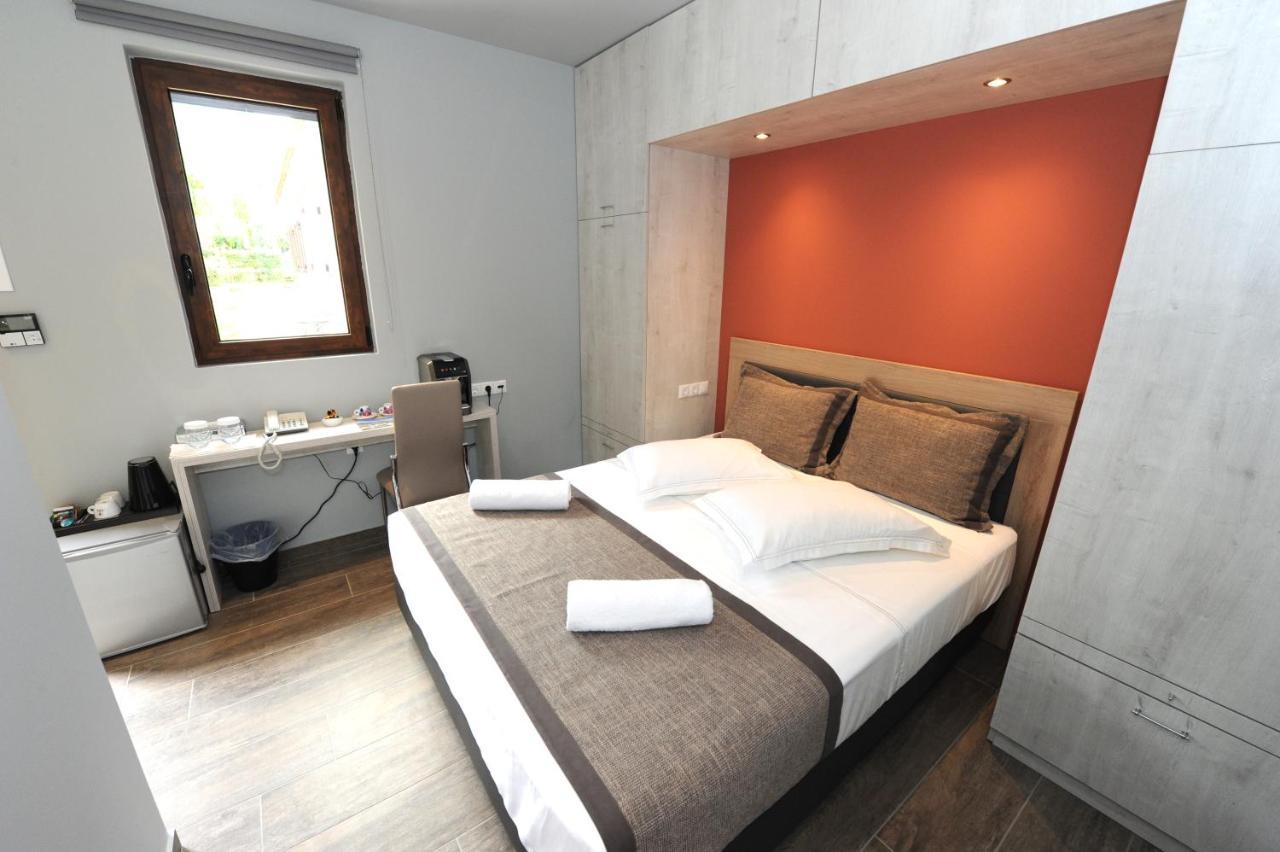 Camping & Bungalows Castle View Mistrá Exterior foto