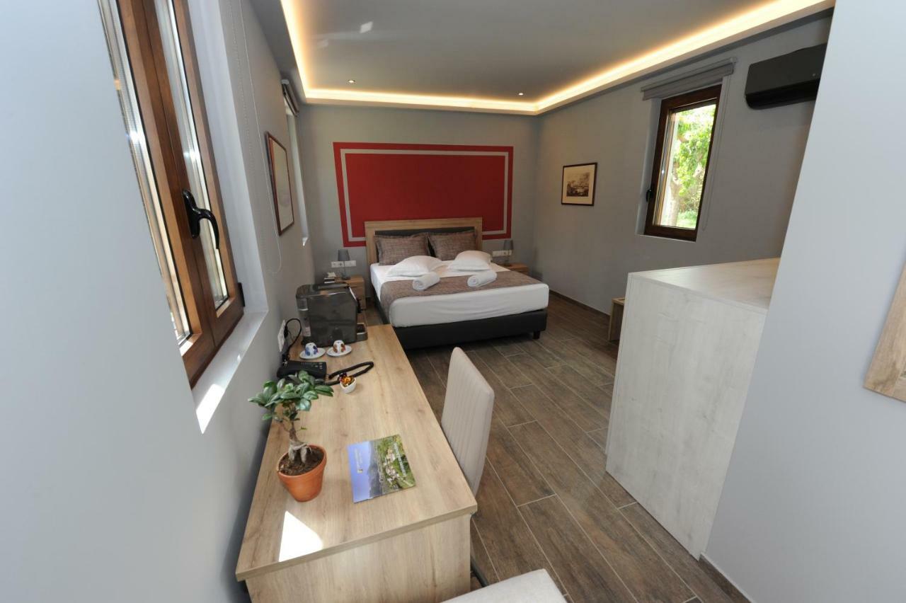 Camping & Bungalows Castle View Mistrá Exterior foto